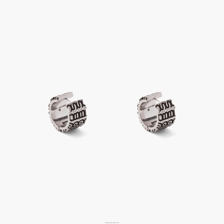 Marc Jacobs monogrammile on graveeritud rõngad 4BZR439